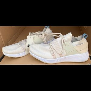 C9 Champion Motivate Athletic Shoes NWT sz 7.5
